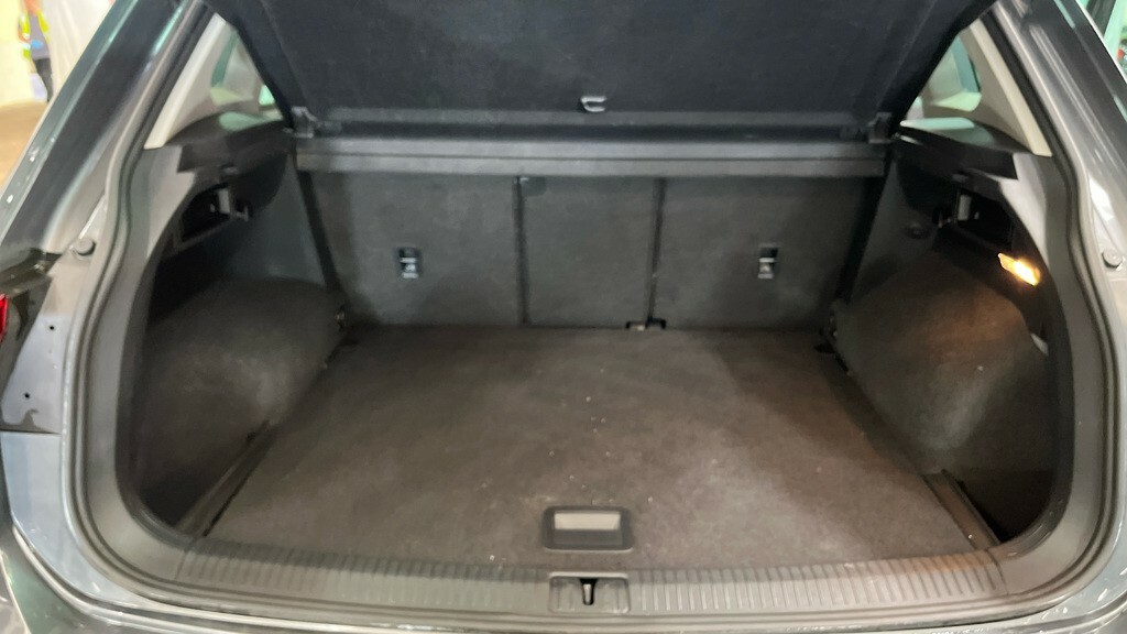 Volkswagen Tiguan Suv 1.5 Tsi Evo Match 201919 WD19LVU Grey #4