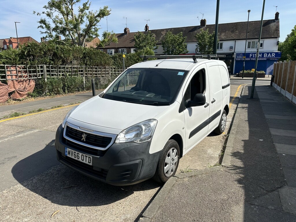 Peugeot Partner Panel Van 1.6 Hdi 850 S 2016 MV66OTD White #2
