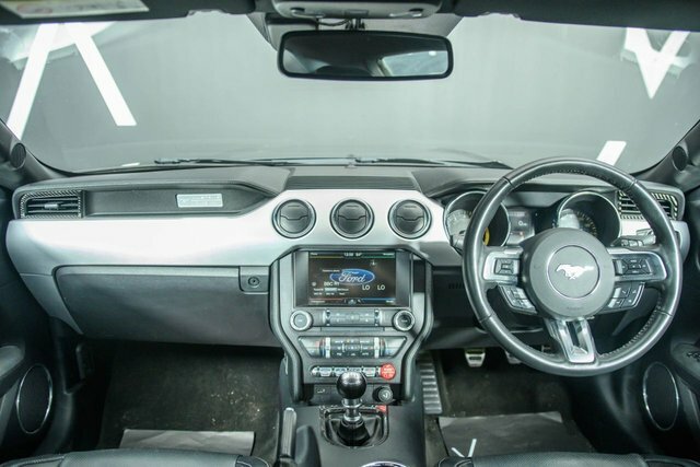 Ford Mustang 2015 5.0 V8 Gt Fastback Euro 6 Grey #2
