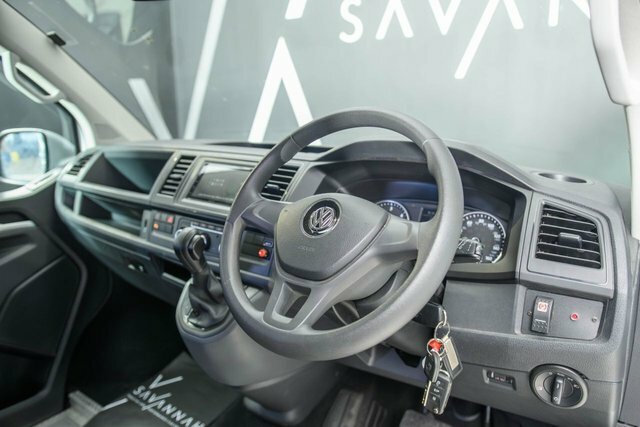 Volkswagen Transporter Shuttle 2017 2.0 Tdi Bluemotion Tech Se Minibus Double Cab Silver #2