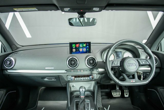 Audi S3 2018 2.0 Tfsi Cabriolet S Tronic Quattr Blue #2