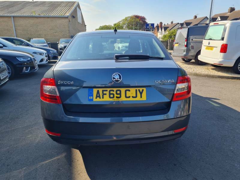 Skoda Octavia 1.0 Tsi Se Drive - 2019 69 AF69CJY Grey #6