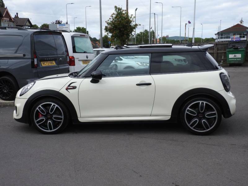 Mini Hatch 2.0 John Cooper Works - 2015 65 FE65NDY White #3