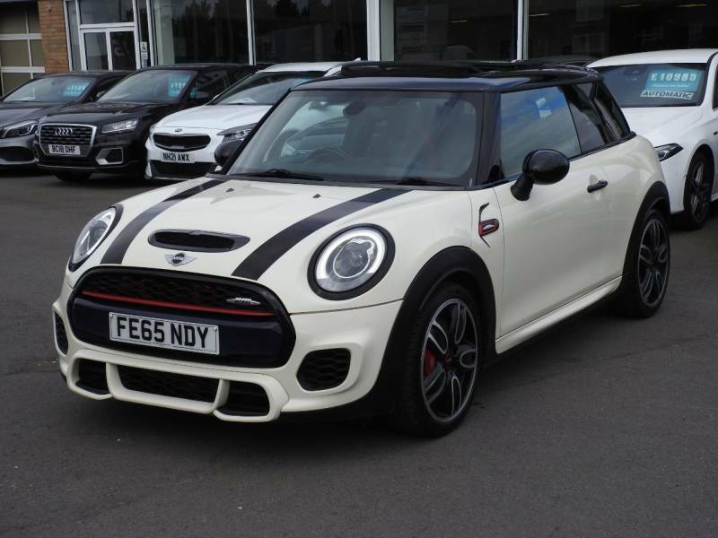 Mini Hatch 2.0 John Cooper Works - 2015 65 FE65NDY White #2