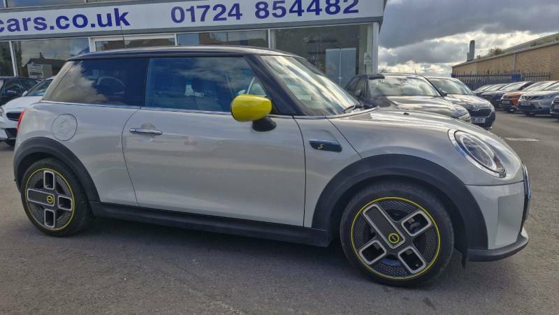 Mini Hatch 135Kw Cooper S Level 2 33Kwh - 2021 21 YC21KBZ Silver #2