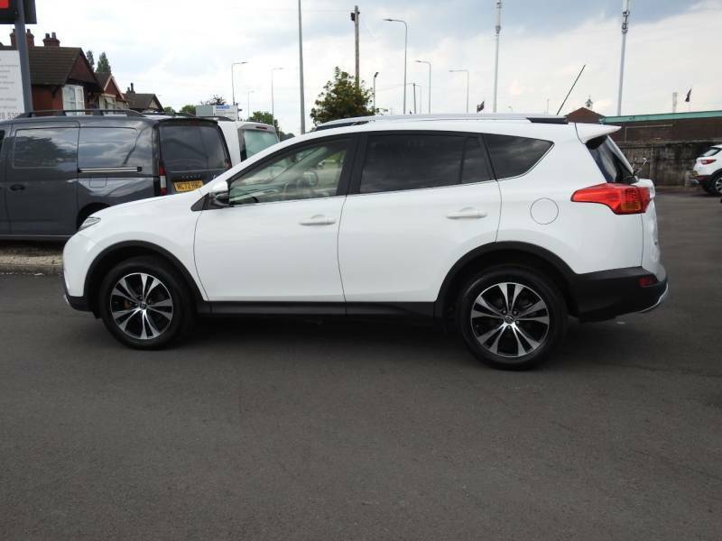 Toyota Rav 4 2.0 D-4d Invincible - 2015 15 YT15GMG White #2