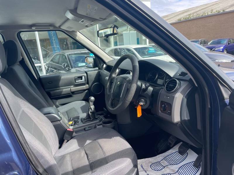 Land Rover Discovery  Black #7