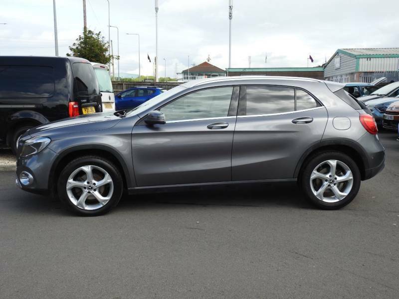 Mercedes-Benz GLA Class Gla 200D Sport Executive - 2017 67 Grey #3