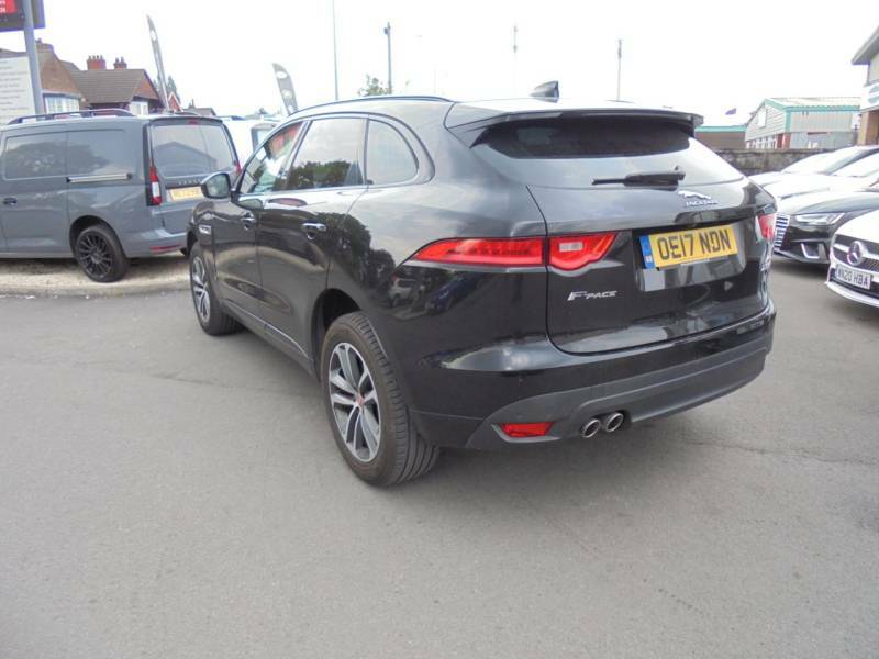 Jaguar F-Pace 2.0D R-sport Awd - 2017 17 OE17NDN Black #3