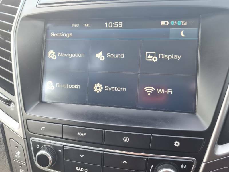 Hyundai Santa Fe 2.2 Crdi Blue Drive Premium 7 Seats - 2018 White #2