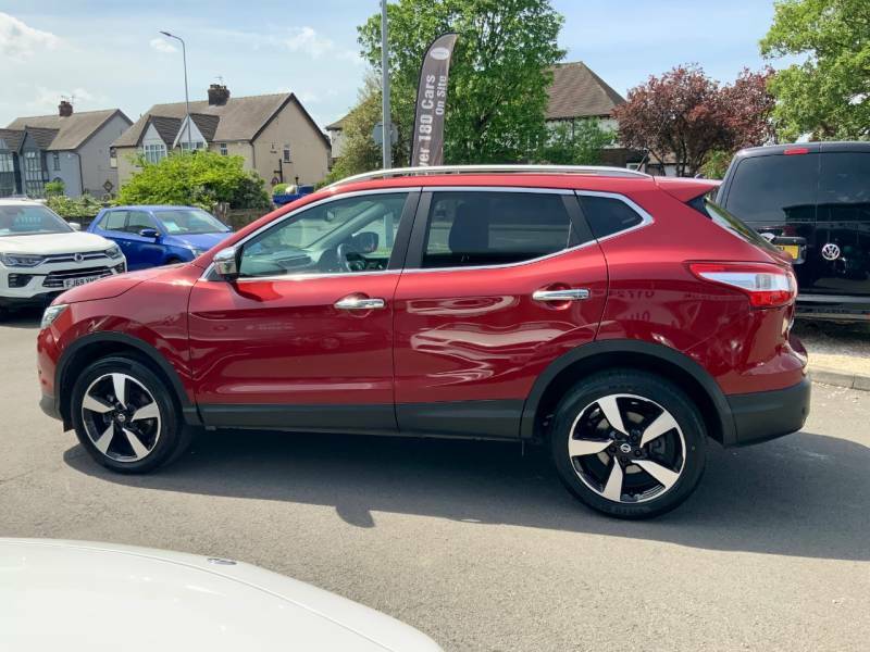 Nissan Qashqai 1.5 Dci N-connecta - 2017 67 CX67GZS Red #3