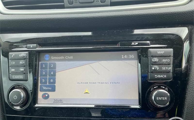 Nissan Qashqai 1.6 Dci Tekna Non-panoramic 4Wd - 2017 17 KM17CRK Silver #2