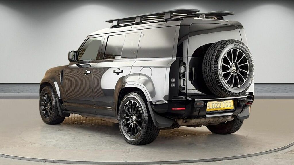 Land Rover Defender 110 2.0 P400e 15.4Kwh X-dynamic Hse Suv Plu LO22CGG Grey #2