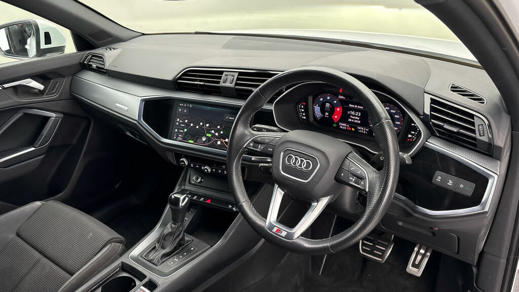 Audi Q3 2.0 Tdi 40 S Line Sportback S Tronic Qu YP21NCC White #5