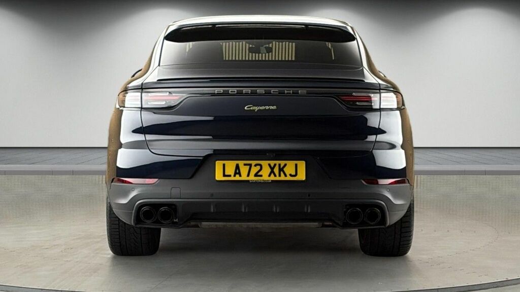 Porsche Cayenne 3.0 V6 E-hybrid 17.9Kwh Platinum Edition Coupe LA72XKJ Black #4
