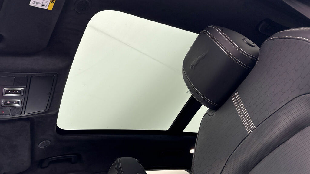 Jaguar F-Pace 3.0 D300 Mhev R-dynamic Hse Suv Aw YK71ZPO White #6
