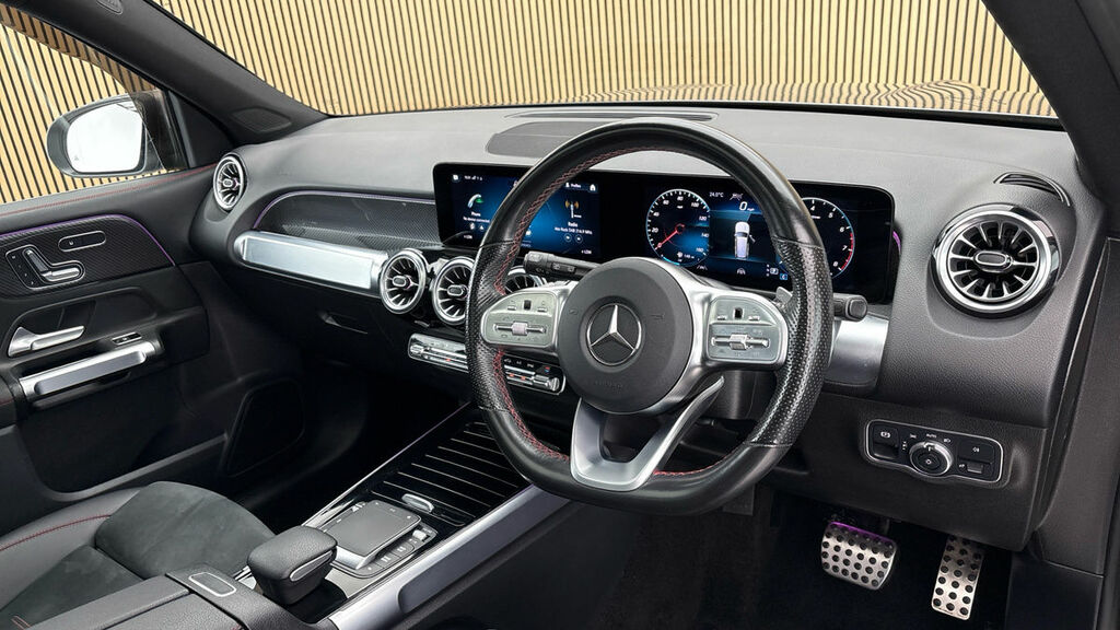 Mercedes-Benz GLB Class 1.3 Glb200 Amg Line Premium Plus 2 Suv Petro LL71OPD Grey #5