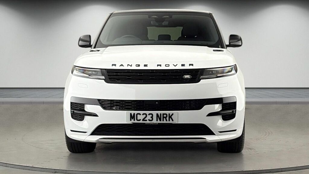 Land Rover Range Rover Sport 3.0 P440e 38.2Kwh Dynamic Se Suv Plug-i White #3