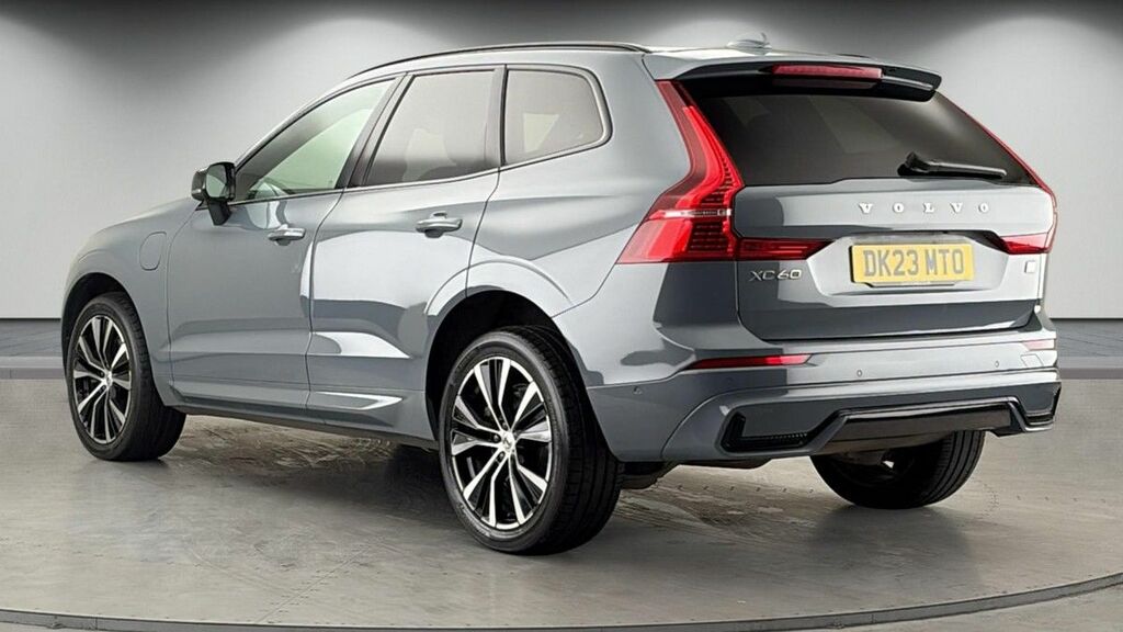 Volvo XC60 2.0H T8 Recharge 18.8Kwh Ultimate Dark Suv Pet DK23MTO Grey #2