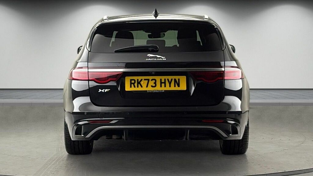 Jaguar XF 2.0 D200 Mhev R-dynamic Se Sportbrake A Black #4