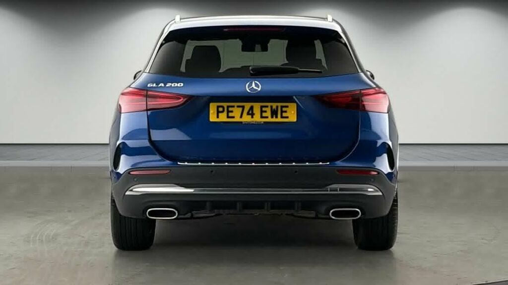 Mercedes-Benz GLA Class 1.3 Gla200h Mhev Amg Line Executive Suv Petr PE74EWE Blue #4