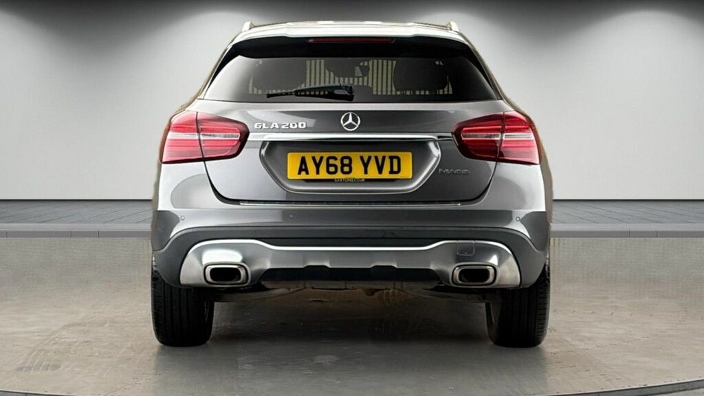 Mercedes-Benz GLA Class 1.6 Gla200 Sport Premium Plus Suv Man AY68YVD Grey #4