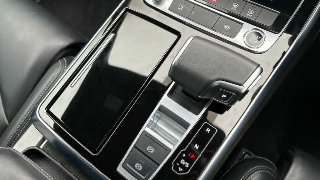 Audi Q7 3.0 Tfsi V6 55 Black Edition Suv Tiptro KY23OEX White #6