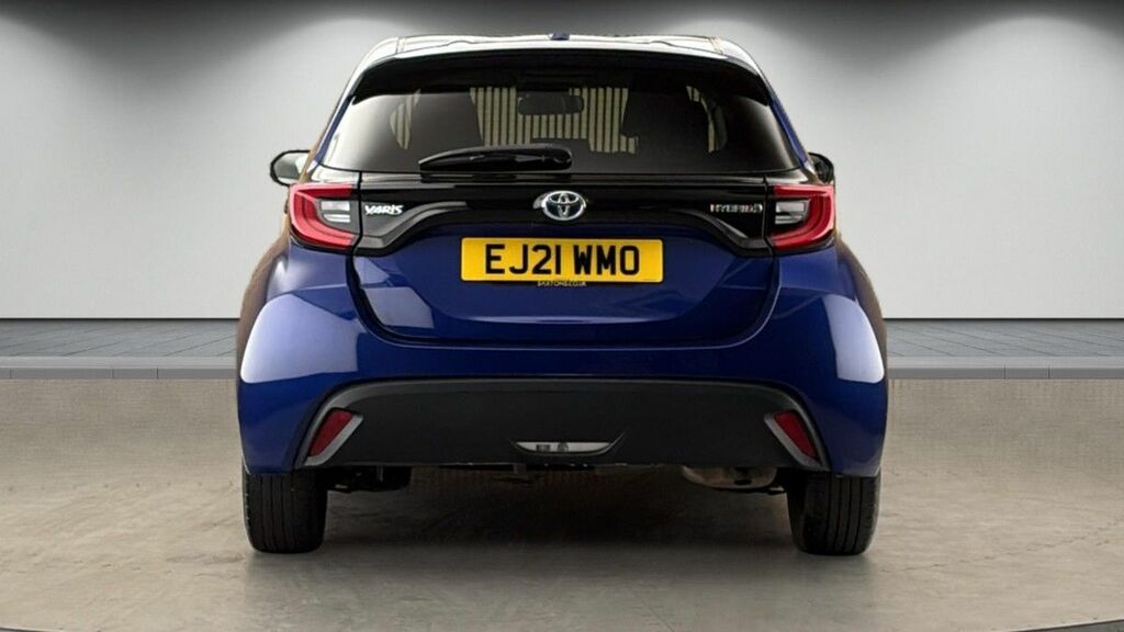 Toyota Yaris 1.5 Vvt-h Design Hatchback Hybrid E-cvt EJ21WMO #4