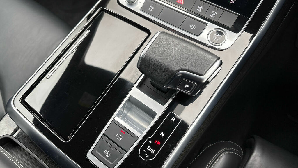 Audi Q7 3.0 Tdi V6 50 Black Edition Suv Tiptron GU23UNR Black #6