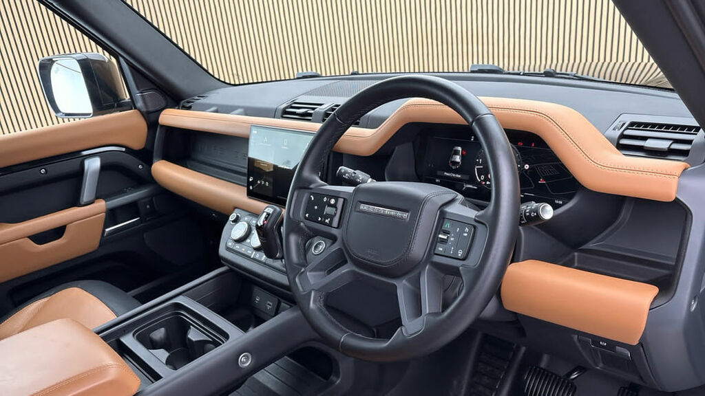 Land Rover Defender 110 3.0 D300 Mhev X-dynamic Hse Suv 4W LB73CXA Black #5