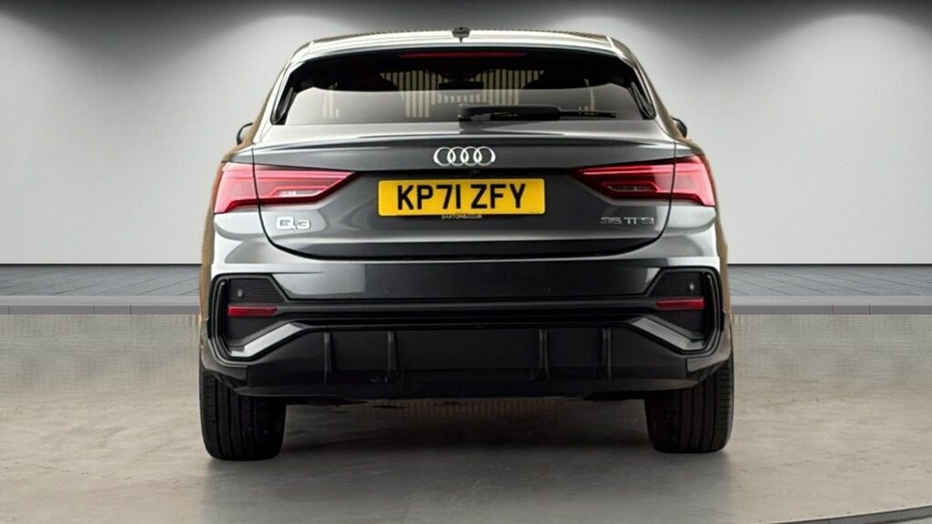 Audi Q3 1.5 Tfsi Cod 35 Black Edition Sportback KP71ZFY Grey #6