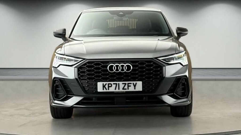 Audi Q3 1.5 Tfsi Cod 35 Black Edition Sportback KP71ZFY Grey #4