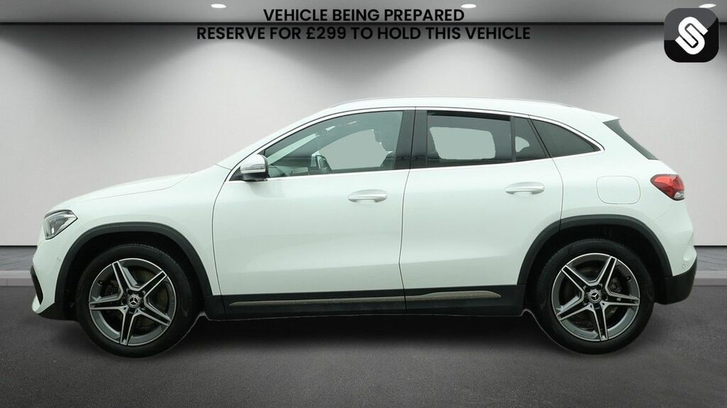 Mercedes-Benz GLA Class 2.0 Gla250 Amg Line Premium Plus Suv KR22CTV White #6