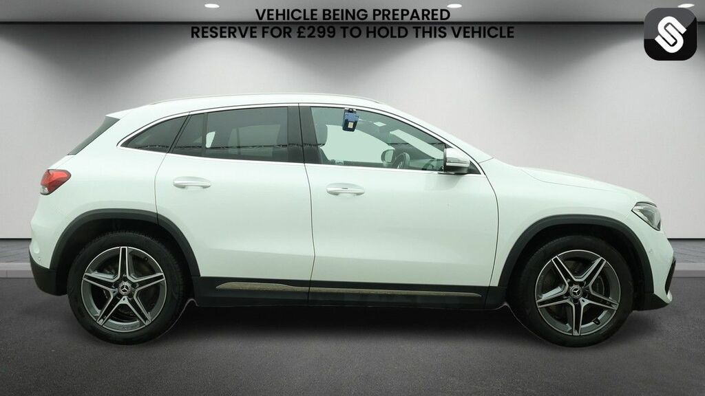 Mercedes-Benz GLA Class 2.0 Gla250 Amg Line Premium Plus Suv KR22CTV White #5