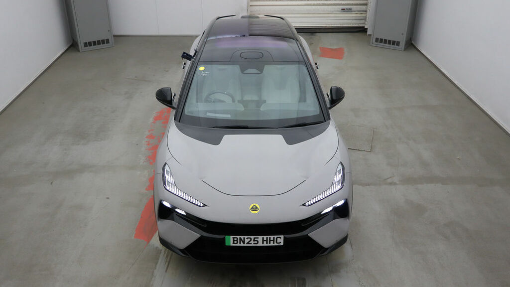 Lotus Eletre 450Kw 112Kwh LB75XEH White #7