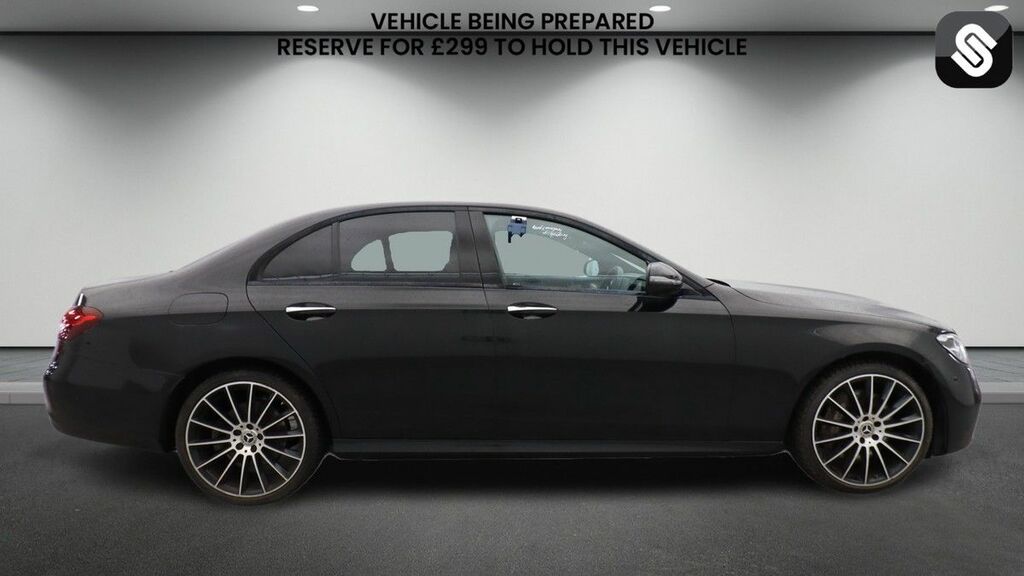 Mercedes-Benz E Class 2.9 E400d Amg Line Night Edition Premium Plus Sa BU22LZG Black #5