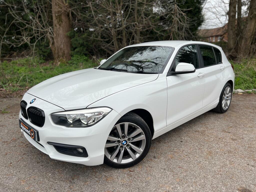 BMW 1 Series Sport White #6