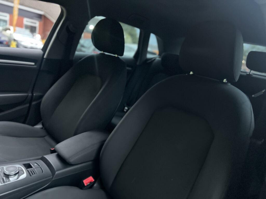 Audi A3 Se Technik Tdi S-a YY66YNG Silver #2
