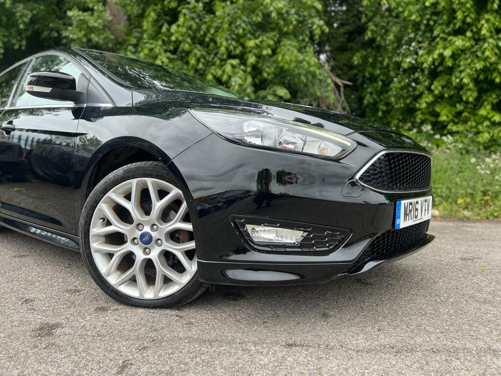 Ford Focus Zetec S Tdci WR16VTV Black #6