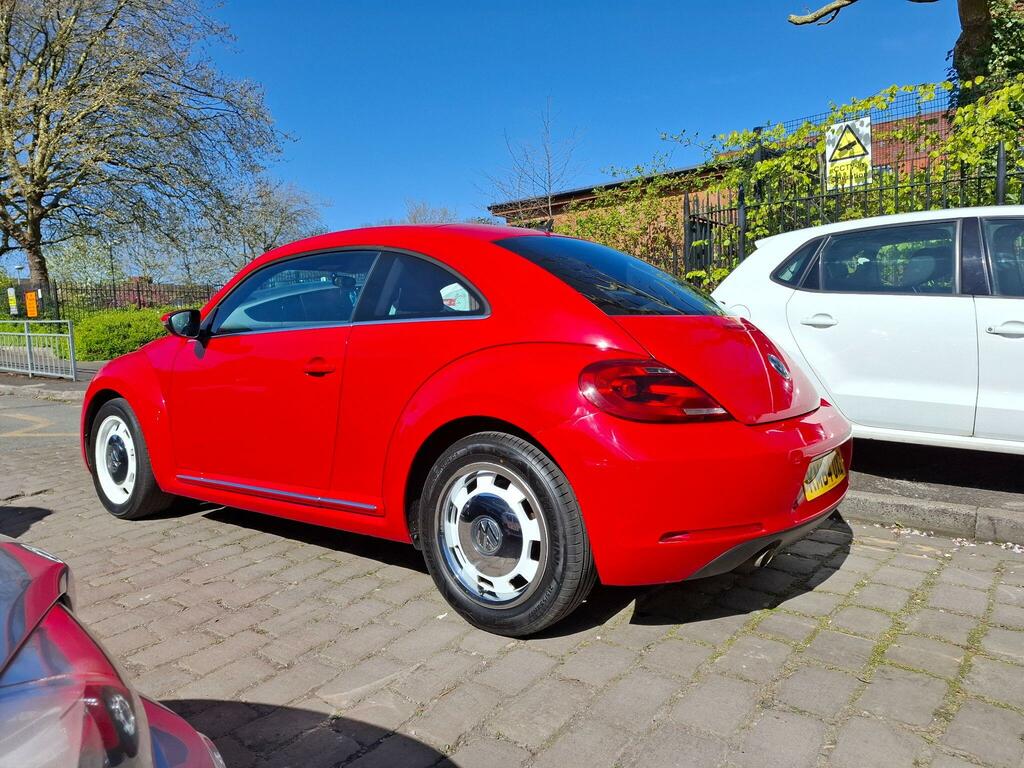 Volkswagen Beetle 1.2 Tsi Design Euro 5 Red #4