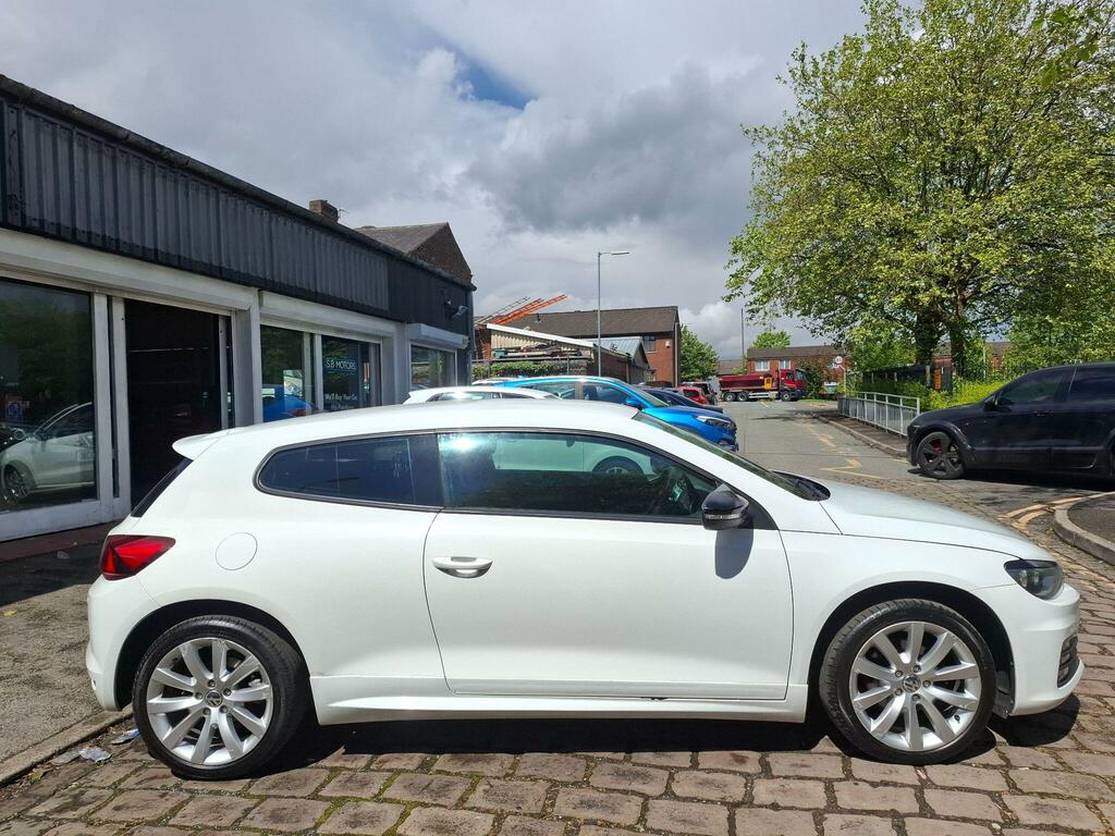 Volkswagen Scirocco 1.4 Tsi Bluemotion Tech Euro 6 Ss VN16DTF White #2