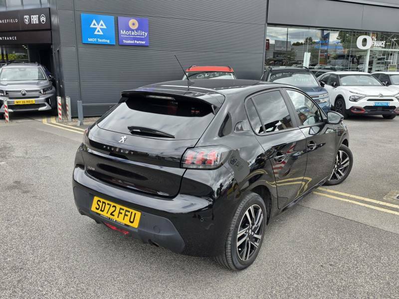 Peugeot 208 1.2 Puretech Active Premium - 2023 72 SD72FFU Black #4