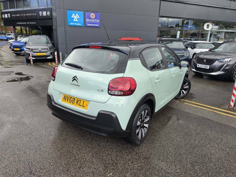 Citroen C3 1.2 Puretech 82 Feel - 2019 68 NV68KLL Green #4