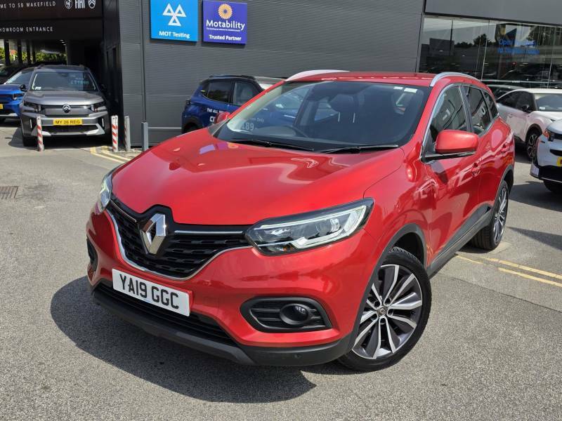 Renault Kadjar 1.3 Tce Iconic - 2019 19 YA19GGC Red #2