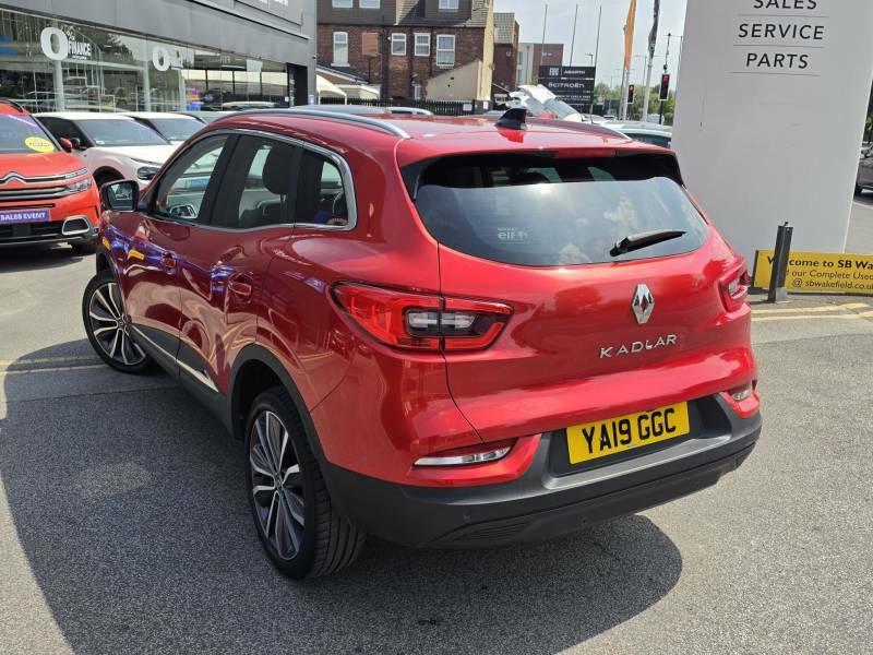 Renault Kadjar 1.3 Tce Iconic - 2019 19 YA19GGC Red #3