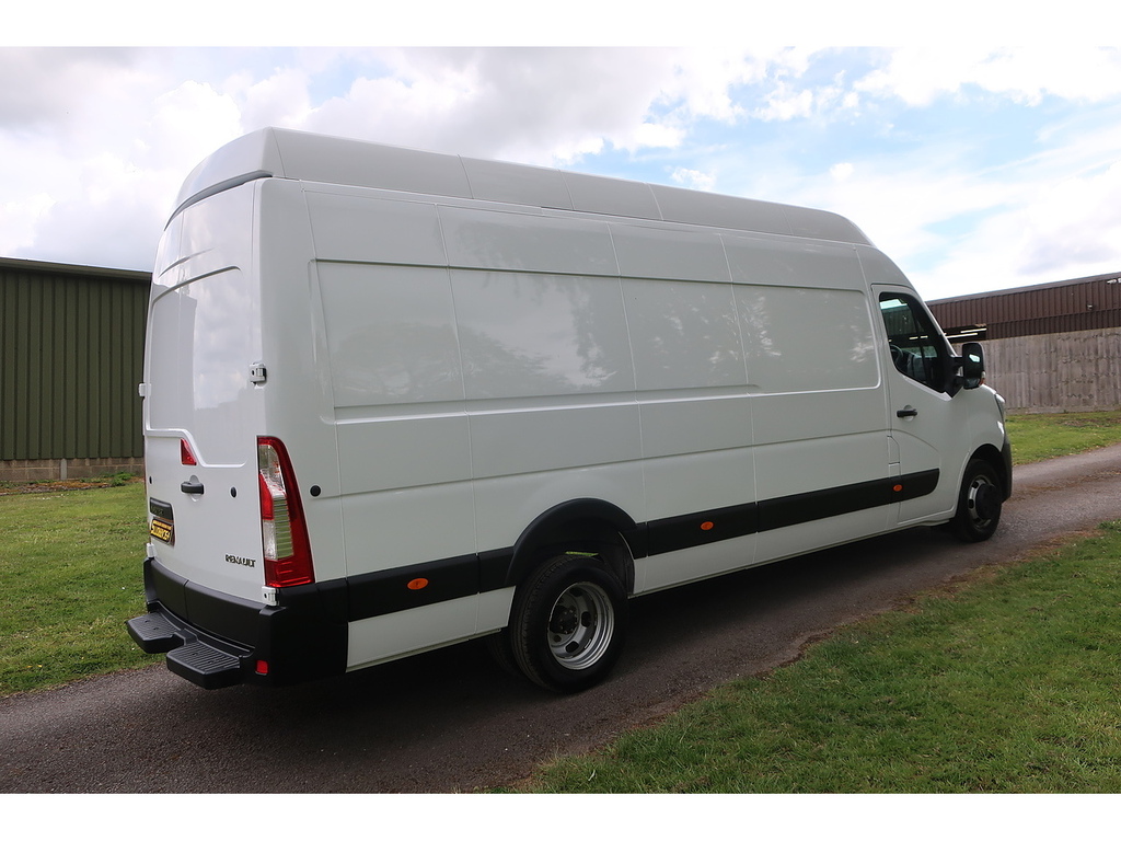 Renault Master 2.3 Dci Energy 35 Business L4 H3 Panel Van Rwd Eur White #2