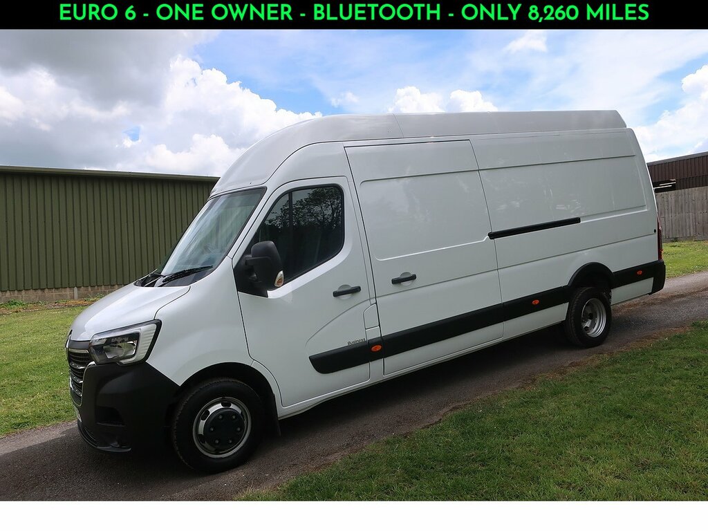 Renault Master 2.3 Dci Energy 35 Business L4 H3 Panel Van Rwd Eur White