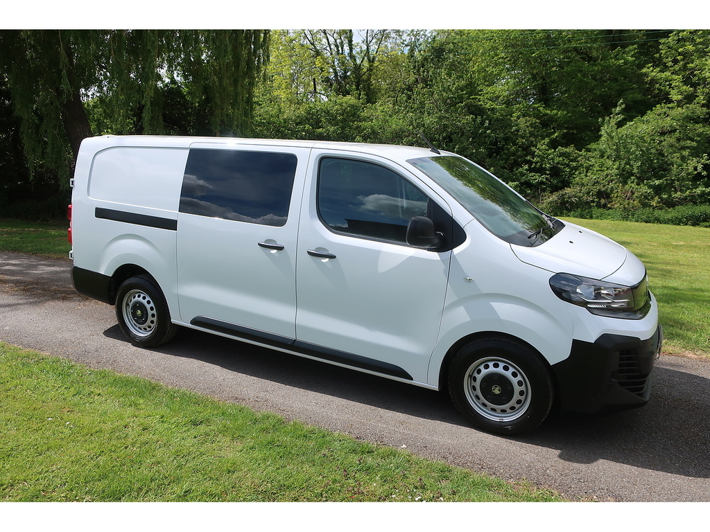 Vauxhall Vivaro 2.0 Turbo D Prime XL Crew Van Double Cab 6Dr Diese CK25VLE White #3