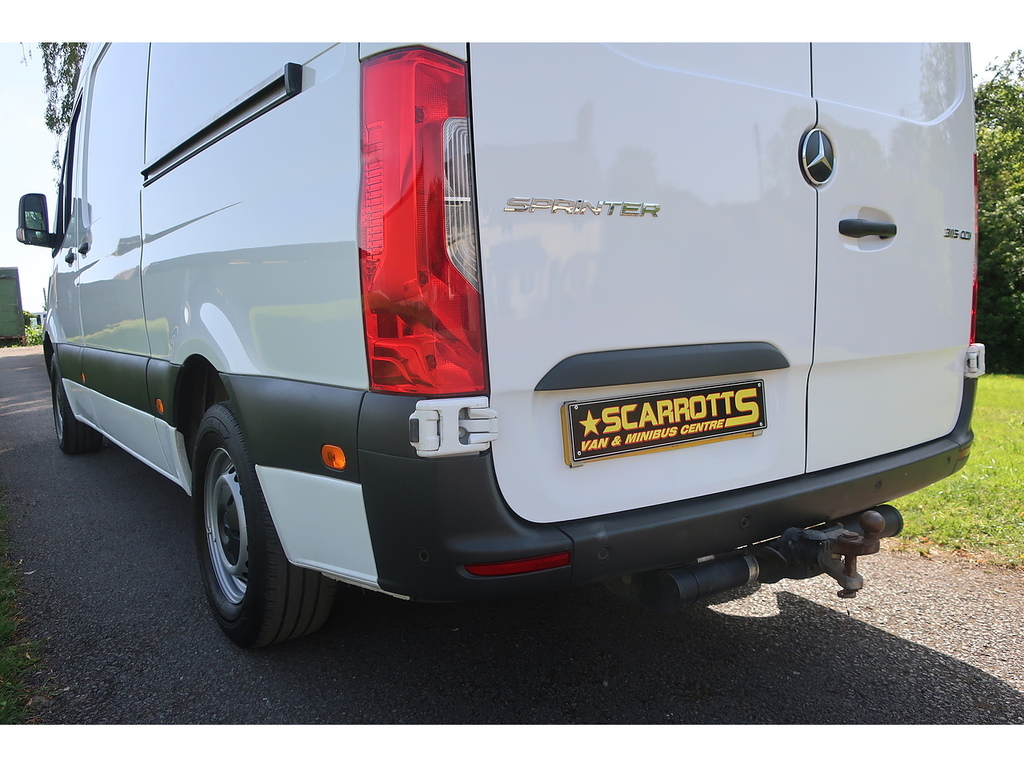Mercedes-Benz Sprinter 2.0 315 Cdi Progressive Panel Van Manua White #5