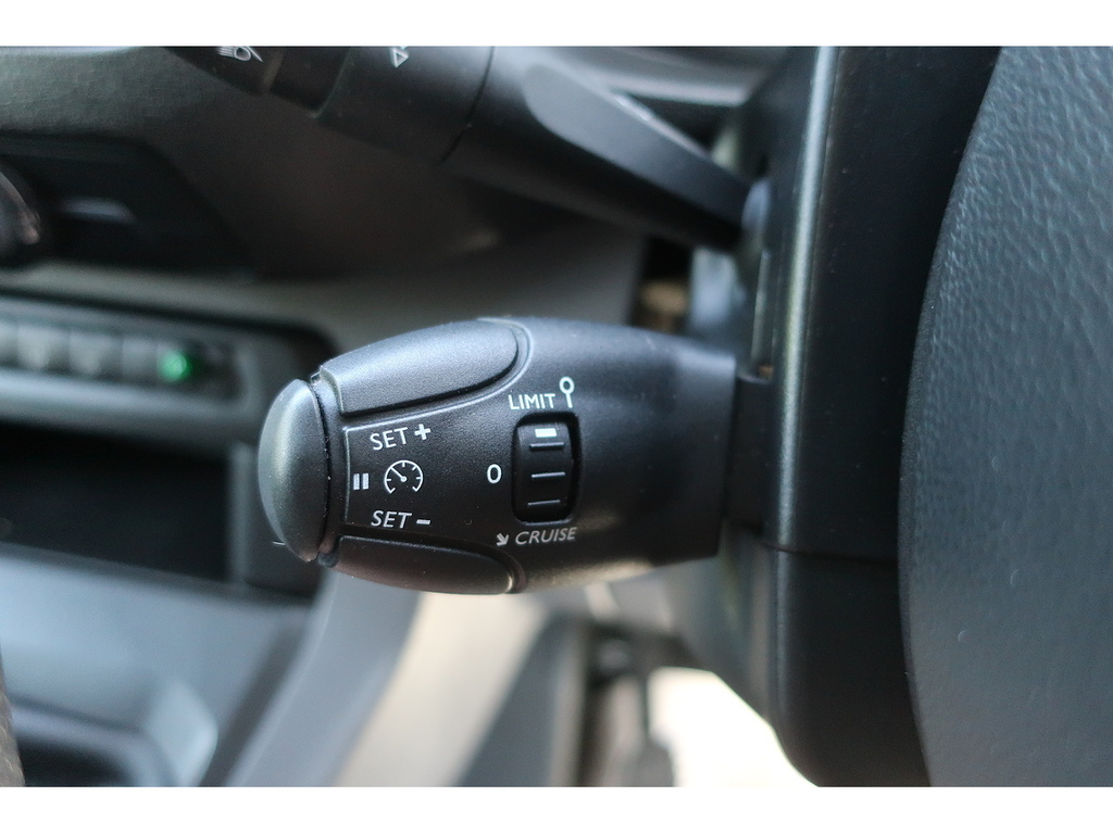 Toyota PROACE 1.6D 115 Comfort Van #27